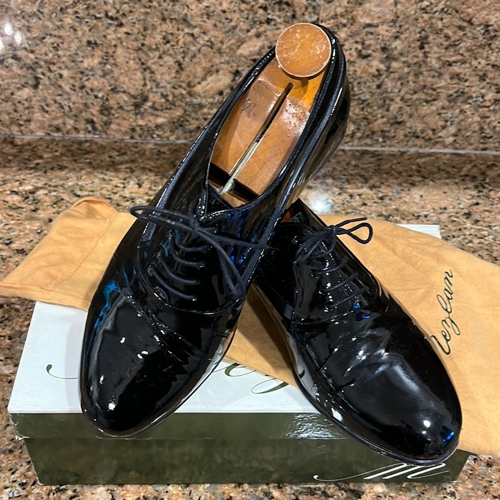 Mezlan Black tuxedo shoes